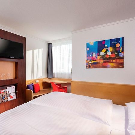 Ibis Kassel Melsungen Hotel ภายนอก รูปภาพ